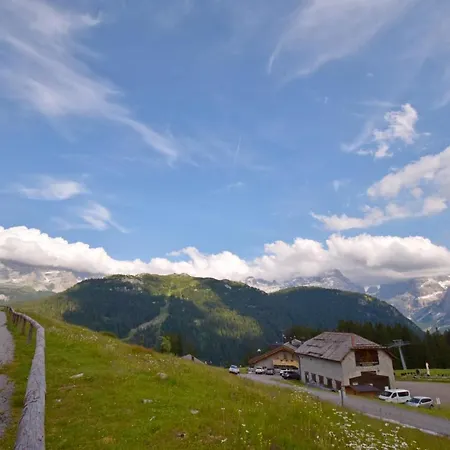 Patascoss Terrazza Sulle Dolomiti *